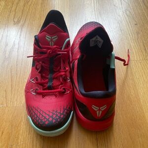 Kobe Nike’s